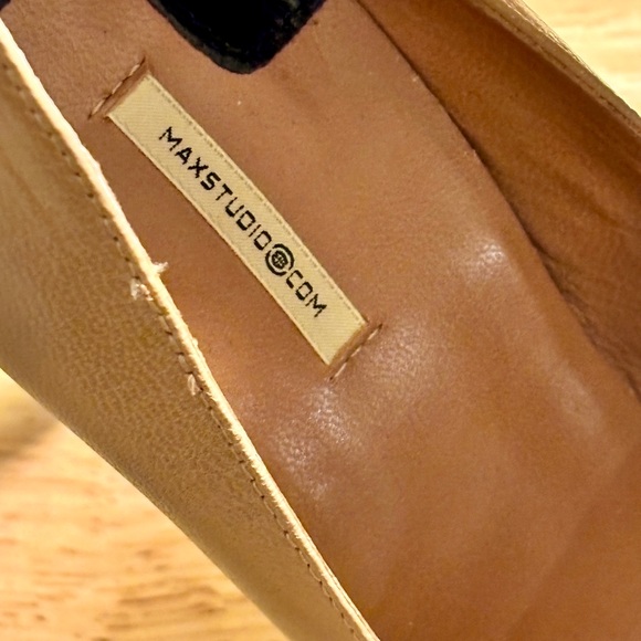 Max Studio Leather Peep-toe Heels Nude/Black Platform Womens Size 4.5M - Picture 3 of 10